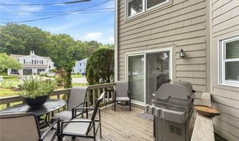 38 Stone Trl B, North Providence, RI 02904