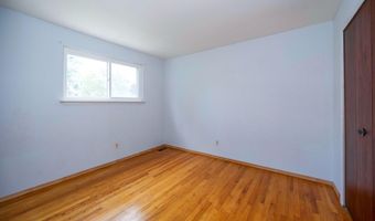 3111 Williamsburg Rd, Ann Arbor, MI 48108