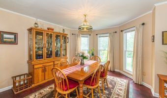 1 Victoria Pines Ln, Andover, NJ 07848