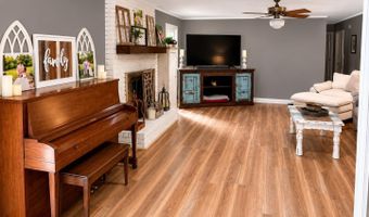 107 Evonshire Dr, Arkadelphia, AR 71923