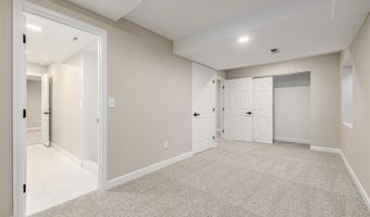 5597 S Buchanan St, Aurora, CO 80016
