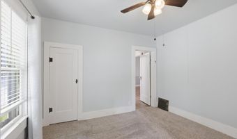 528 E 15th St, Baxter Springs, KS 66713