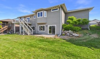 1701 W River Bend St, Brandon, SD 57005