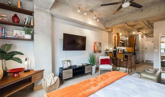 131 E BROAD St #503, Athens, GA 30601