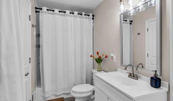 1309 Seaman Ave, Beachwood, NJ 08722