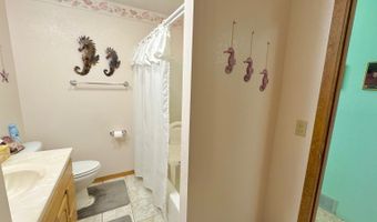 1204 3rd Ave NE, Bowman, ND 58623