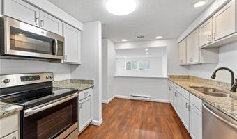 30 Argyle Ave 206, East Providence, RI 02915