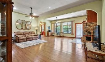 5792 W Lain Lake Rd, Atoka, OK 74525
