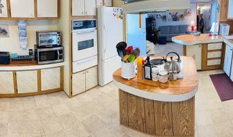 6 Leisure Dr, Auburndale, FL 33823