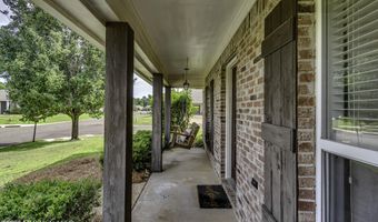 128 W Pinebrook Dr, Brandon, MS 39047