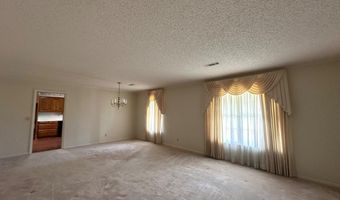 701 Gloria St, Adel, GA 31620