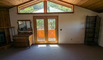 195 Timberlake Dr, Ashland, OR 97520