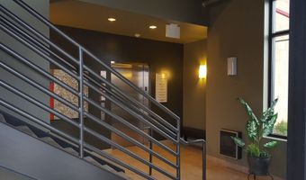 2390 Esplanade Dr 202, Algonquin, IL 60102