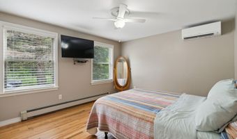 11 Concord Pl, Auburn, ME 04210
