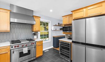 102 BREWER Ave, Annapolis, MD 21401