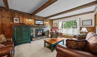 1724 Chatham Ave, Arden Hills, MN 55112
