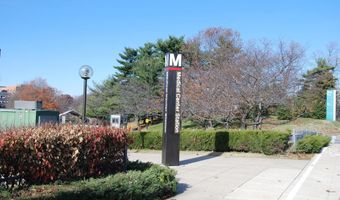 6216 ROCKHURST Rd, Bethesda, MD 20817