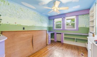 28 Davenport St, Augusta, ME 04330