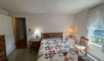 10 Palm St, Baileyville, ME 04694