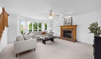 1214 Westrun Dr, Ballwin, MO 63021