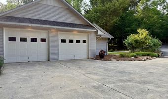 2611 COLEMAN Rd, Anniston, AL 36207
