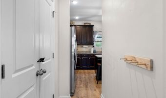 16 Colt Ct, Adairsville, GA 30103