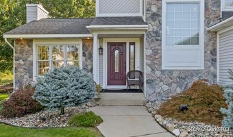 2264 Grand Valley Dr NE, Ada, MI 49301