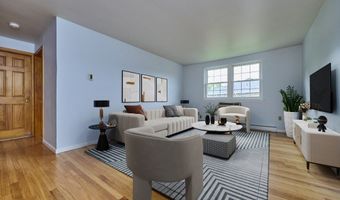 3 Colonial Village Dr 10, Arlington, MA 02476