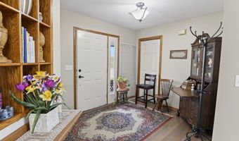 8634 NE 27th Ave, Altoona, IA 50009