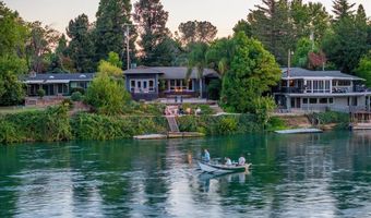 3301 Riverside Dr, Anderson, CA 96007