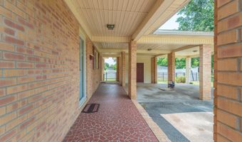 61 Bignon St, Barnwell, SC 29812