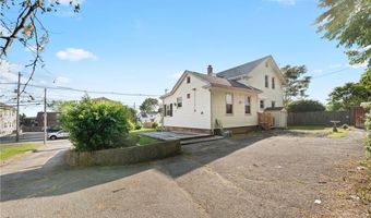 1875 Smith St, North Providence, RI 02911