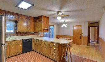 630 W Ellsworth St, Arlington, NE 68002