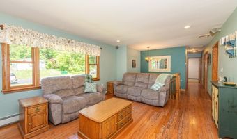 10 W Shore Dr, Alloway, NJ 07462