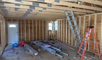 24 Prentiss St, Bangor, ME 04401