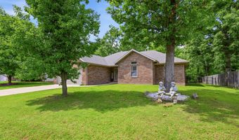 1027 Nickolas St, Aurora, MO 65605
