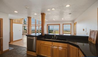 22000 SE Upper Matthews Creek Ln, Amity, OR 97101
