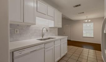 1212 Barnett Bend Cir, Brandon, MS 39047