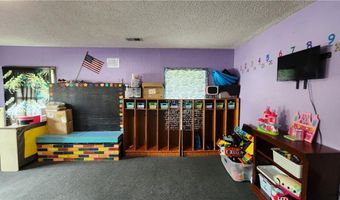 406 S Main St, Archie, MO 64725