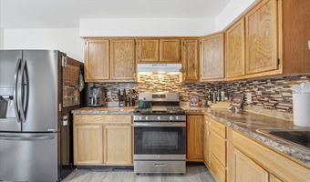 205 County Rd, Aberdeen, NJ 07721