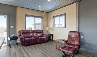 256 Snake River Dr, American Falls, ID 83211