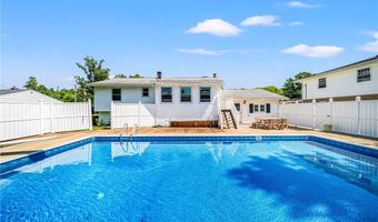 1543 Cherry Ln, Ashtabula, OH 44004