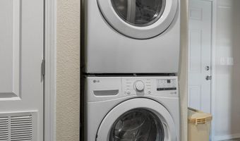 1 Corral Ln #54, Ashland, OR 97520