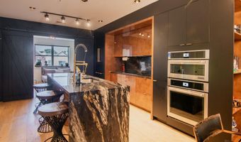 1631 MONTELLO Ave NE Ph1, Washington, DC 20002