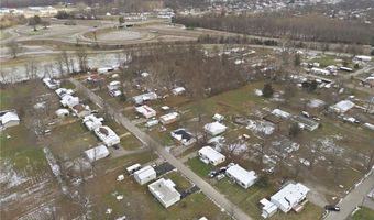 307 S Lawnview Dr, Austin, IN 47102