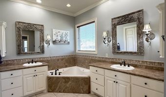 217 Meadowlands Dr, Brandon, MS 39047