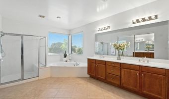 4502 S WILDFLOWER Pl, Chandler, AZ 85248