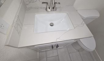 95 N COOPER Rd 66, Chandler, AZ 85225