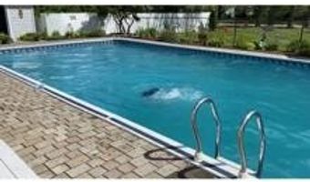34 Windsor Ave, Augusta, ME 04330