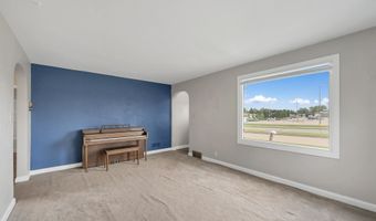 1203 W NORTHLAND Ave, Appleton, WI 54914